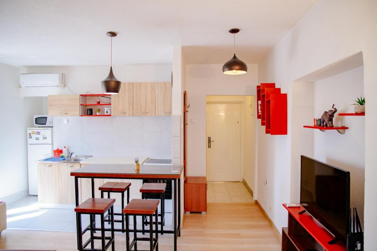 Apartment Peaceful Center